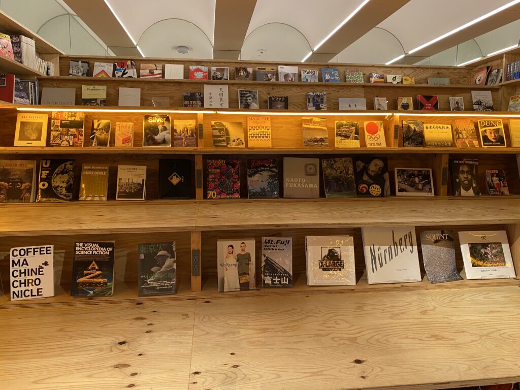 泊まれる本屋 Book And Bed Tokyoに行ってみた Crew And